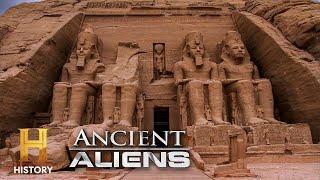 Überzeugende Beweise für den Besuch von Außerirdischen | Ancient Aliens | The HISTORY Channel