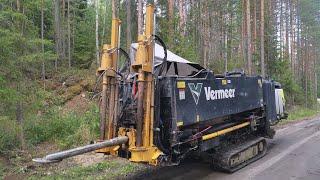 Horizontal directional drilling - Installing cables under the road without digging