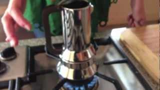 How to use the Alessi Richard Sapper espresso maker 9090