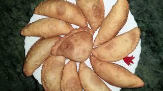 गुजिया रेसिपी - होली स्पेशल | Gujiya Recipe - Holi Special | Cook With Veena