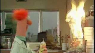 The Muppet Show: Muppet Labs - Fireproof Paper