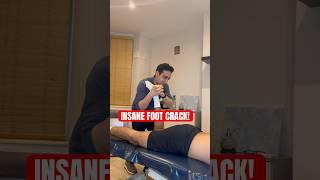 EXTREMELY LOUD AND SATISFYING FOOT CRACK! #osteopath #chiropractic #satisfying #asmr #feet