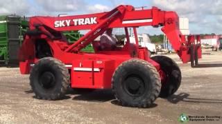 SkyTrak Model 9038 Telescopic Boom Lift