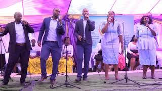 kwakukuningi Kudekiwe (Live) by Ndawonye Christ Worshippers