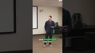 Veteran Gives Reminder About Building Trust with a Simple Handshake