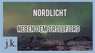 Nordlicht neben dem Trollfjord Ende März