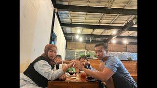 MAKAN PALING ENAK DI BANDUNG, MAKAN DI WARUNG NURI