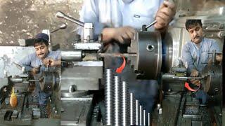 4 TPi square cutting on manual lathe machine in Pakistan