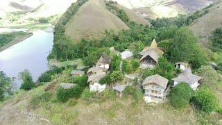 Villa dengan pemandangan sungai dan bukit di Kelurahan Lamba Napu, Kecamatan Kambaniru, Sumba Timur