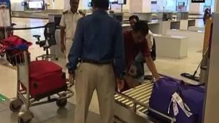 Customs nab passengers with 15 kg of gold - ANI News