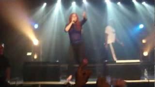 Katy B - "Lights On" - feat. Ms. Dynamite (Live)