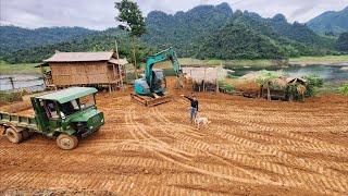 200 days alone the girl builds a new house, using excavators and dump trucks to expand the farm area