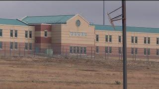 Union sounds alarm over low staff levels at federal prison complex