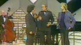 Robin Gibb - Sketch "Under The Bell" 1983