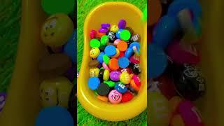 Satisfying short Video  Rainbow  M&M's & Magic  ASMR #viral   #trending  #mms #satisfyingasmr