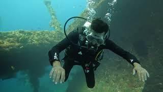 Open water SSI & Fun dives Sarah & Lee Amed Bali Abyss