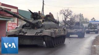 Ukrainian Soldiers Fortify Areas in Luhansk Region