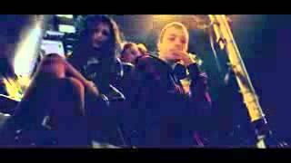 Red Light Feat En Txen / Mets Hayq - Asum En Bart E / Texakan Rap /