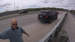 Moron Alert! - Angry 'Materre En Vrac' Driver Nearly Kills Cyclist