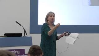 Jane Hart & Cathy Hoy -10 ways to use your Enterprise Social Network...- LT16 conference