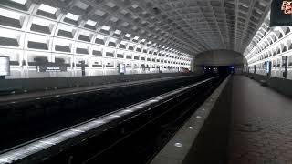 Wmata Metrorail @ Virginia Square