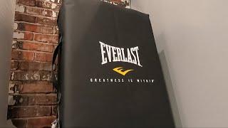 EVERLAST MMA STRIKE SHIELD CLOSER LOOK BOXING PUNCHING KICKBOXING MUAY THAI KICK SHIELD EQUIPMENT