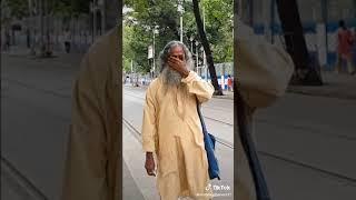 Rabindranath Tagore Duplicate Face In The Road Of Kolkata 
