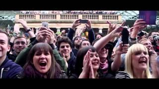 Paul McCartney - Covent Garden gig and HMV Signing