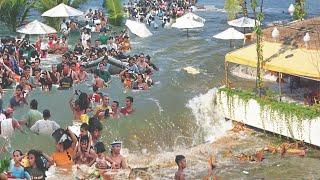 100,000 FORCED to Swim by floods in Terengganu, Malaysia. Heavy rains.