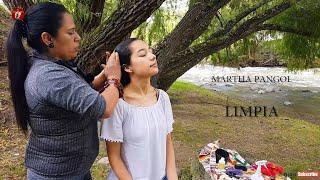 MARTHA PANGOL DOES A RELAXING SPIRITUAL CLEANSING (LIMPIA ESPIRITUAL)  ASMR MASSAGE/HAIR CRACKING