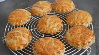 Galette des rois / mini galettes individuels à la crème d'amandes et aux pépites de chocolat