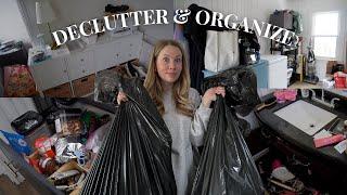 decluttering & organizing my entire house  (because it's a hot mess)