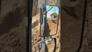 Bs6 tata truck tipper with jcb kobelco machine #3dx #automobile #tipper #truck #tranding
