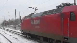 Electric locomotive 145 056 - Arrival at Frost in Oranienburg on 03.01.2009