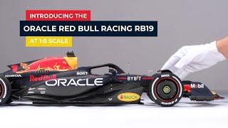 Wir stellen den Oracle Red Bull Racing RB19 im Maßstab 1:8 vor