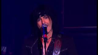 L.A. Guns - Hollywood Forever [Live in Concert] (Official Video)