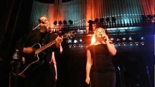 Walton and Elizabeth Norris sing "Jackson"