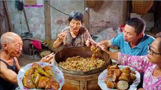 Crazy Pork Intestine Chinese Recipes - the Most Surprising Chinese Dishes