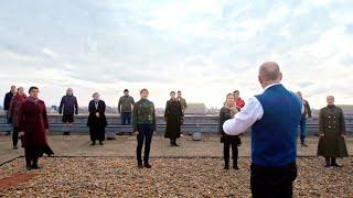 'Va, Pensiero' from Nabucco, performed high above London (Verdi; Royal Opera Chorus)