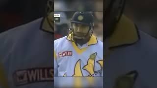 Robin Singh vs Shane Warne - Amazing Sixes