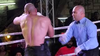 Ayman Ashour: black gloves vs Mostafa Shaban: white gloves