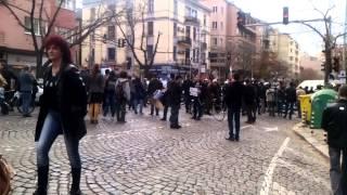 The police blocked the protesting students