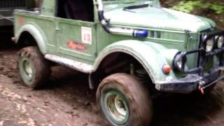 Gaz 69 special 4x4 ťahanie V3S plnej dreva