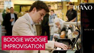 Gregor: Boogie Woogie Improvisation | The Piano | VOX