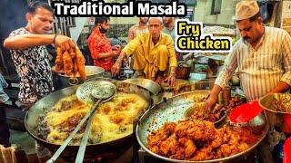 Traditional Masala wala Haji Fry Chicken at Jama Masjid Old Delhi | Street Food | Khane Ka Shaukeen