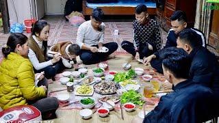 BỮA CƠM GIA ĐÌNH ẤM ÁP NGÀY ĐẦU NĂM MỚI - TIẾP ĐÓN NÙNG VLOG BẰNG MÓN THỎ HẤP NGUYÊN CON