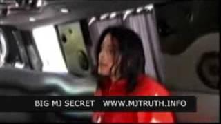 Michael Jackson LOVES SHOPPING