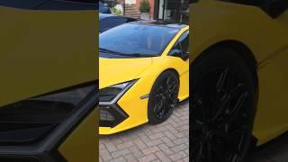 £900,000 1,015BHP Lamborghini Revuelto