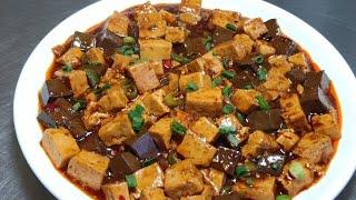 The chef will teach you the home-style practice of roasting tofu with duck blood.