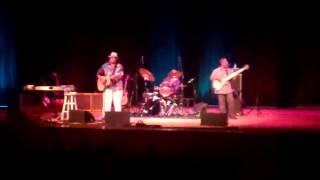 taj mahal trio-satisfied + tickled too -louisville ky.10-5-1